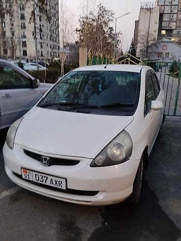фучика 18 а: Honda Fit: 2002 г., 1.3 л, Вариатор, Бензин, Хэтчбэк — 1