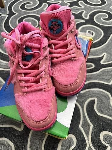 low: Кроссовки универсальные Nike - Цвет: розовый верх, ярко‑синий «Swoosh» — 3