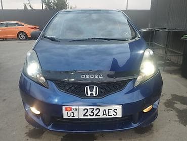 step 2: Honda Fit: 2009 г., 1.5 л, Автомат, Бензин, Хэтчбэк — 7