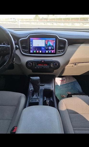 экран авто: Мультимедийная Android‑магнитола для Kia Sorante (панель под штатное — 3