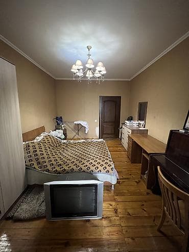 Батирлер: 4 бөлмө, 68 м², Сталинка, 3 кабат, Косметикалык ремонт — 4