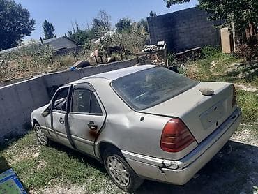 g comp: Mercedes-Benz C‑Class (W202), седан, серебристый цвет. 93г.об 1.8 — 1