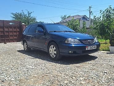 Toyota Avensis: 2002 г., 1.8 л, Механика, Бензин, Универсал at lalafo.kg Toyota Avensis: 2002 г., 1.8 л, Механика, Бензин, Универсал
