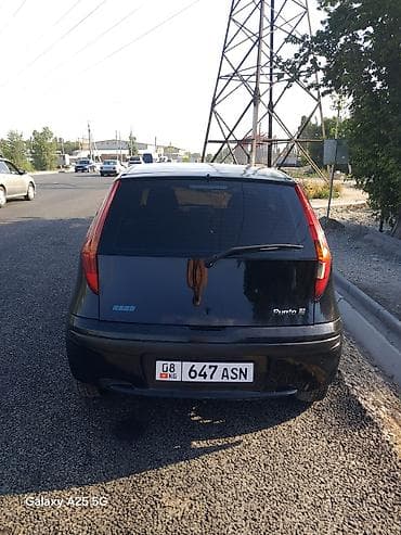 Унаа: Fiat Punto: 2001 г., 1 л, Кол менен иштөөчү, Бензин, Хетчбек — 5