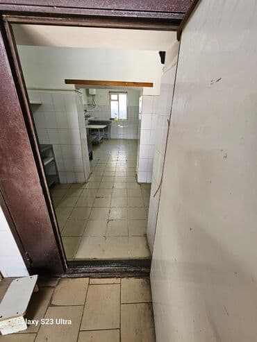 продаю дом рабочий гарадок: Сатам Цех, Жабдуусу менен, Иштеп жаткан, 700 кв. м — 12