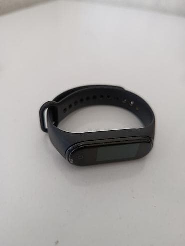 купить honor band 4: Фитнес‑браслет с черным силиконовым ремешком ми бенд 4 - — 1