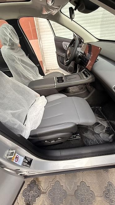 cha: Changan Qiyuan Q05: 2026 г., Автомат, Электромобиль, Кроссовер — 8