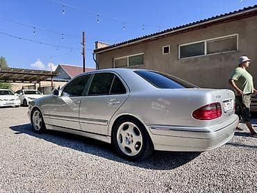 авто мотор: Mercedes-Benz E-Class: 2000 г., 3.2 л, Автомат, Бензин, Седан — 4