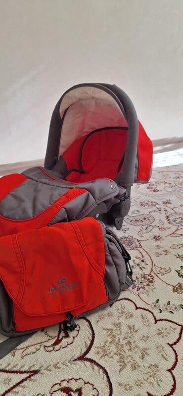автомобильное кресло для грудничков: Автокресло, цвет - Красный — 3