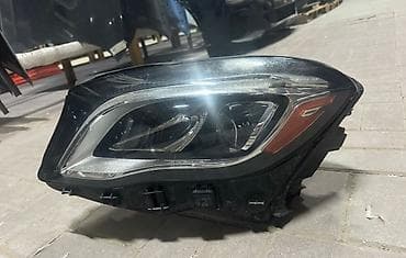 gs300 160: Комплект передних фар Mercedes-Benz — 1
