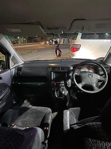 крыло honda stream: Honda Stream: 2002 г., 1.7 л, Автомат, Бензин, Минивэн — 10