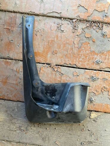 брызговики газ 53: Toyota RAV - 4 Брызговик Тойота РАВ - 4 . 2017год Задний левый — 2