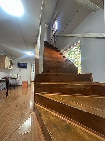 Үйлөр: 160 м², 4 бөлмө, Жумушчу Шаарча, Жаныбарлары жок — 10