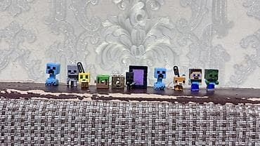 kinder joy minecraft: Мини-фигурки Minecraft — набор из 10 штук Описание: - Коллекция — 2