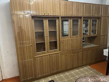 Шкафтар: Дубал шкаф, Дубал шкаф түрү: Модулдуу, Үй, конок бөлмөсү үчүн, Колдонулган, Өзгөчөлүктөрү: Тамак-аш идишин сактоо үчүн — 2