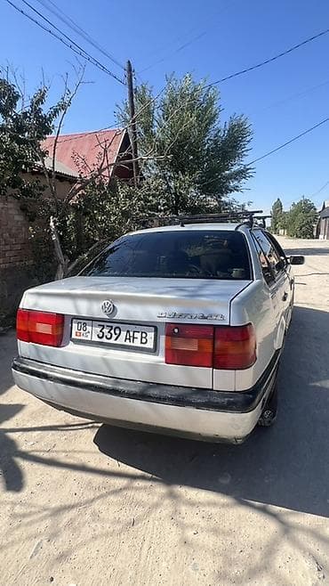 Volkswagen Passat: 1995 г., Газ, Седан — 4