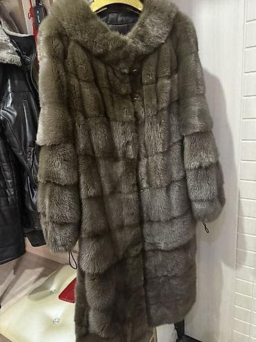 натуральные шубы: Длинная шуба из натурального меха (визуально — соболь/норка глубокого — 2