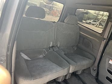 семейный авто: Nissan Serena: 2001 г., 2 л, Автомат, Бензин, Минивэн — 6
