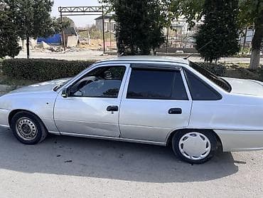 chevrolet niva: Chevrolet Nexia: 2010 г., 1.6 л, Ручные, Бензин, Седан — 4