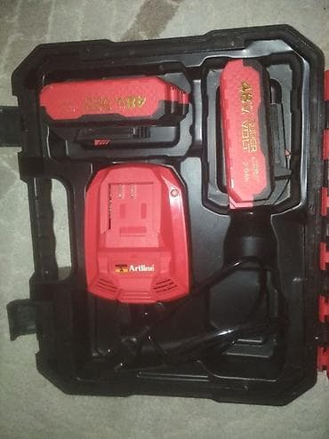 скупка акумуляторов: Продаю для шуруповёрта новые аккумуляторы 2 штуки, зарадное устройство — 2