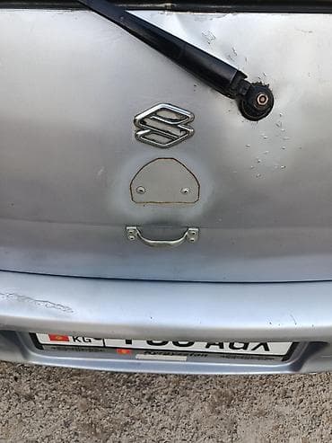 е34 1995: Suzuki Alto: 2003 г., 1.1 л, Ручные, Бензин, Хэтчбэк — 5