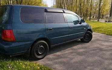 210 3 2: Honda Odyssey: 1995 г., 2.3 л, Автомат, Бензин, Минивэн — 7