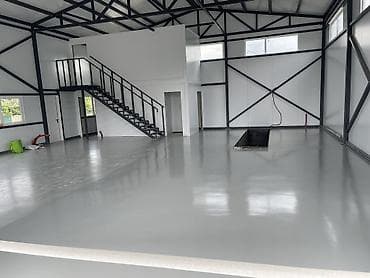 маникюрный салон: Эпоксидная наливной пол КВ-1м 4500 - Покрытие пола: износостойкое — 5