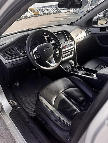 Транспорт: Hyundai Sonata: 2018 г., 2 л, Автомат, Газ, Седан — 6