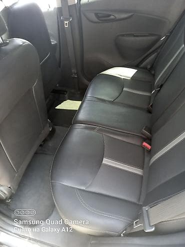 Продажа авто: Chevrolet Spark: 2019 г., Автомат, Бензин, Хэтчбэк — 5