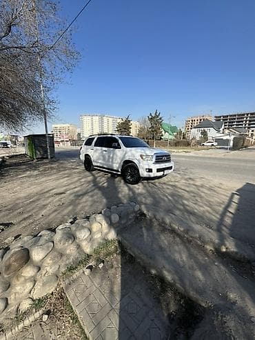 Унаа сатуу: Toyota Sequoia: 2010 г., 5.7 л, Автомат, Бензин, Жол тандабас — 2