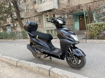 мотоцикл с автоматической коробкой передач: Тип скутера 125 куб. см, Бензин, Б/у — 7