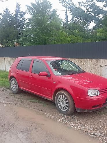 mersedes benz c class: Volkswagen Golf: 2004 г., 1.6 л, Механика, Бензин, Хэтчбэк — 2