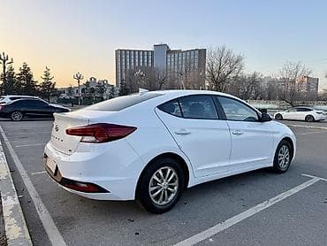 Продажа авто: Hyundai Avante: 2019 г., Автомат, Бензин, Седан — 2