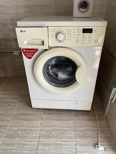 купить б у холодильник: Стиральная машина LG на 5кг. Подлежит ремонту, набирает воду, но не — 1