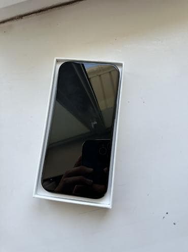 оригинальные аирподсы 1: IPhone 15, Б/у — 6