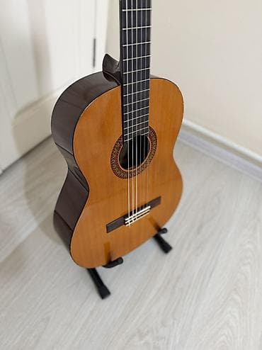 ямаха 51: YAMAHA C45 Срочно продается классическая гитара от компании Ямаха в — 4