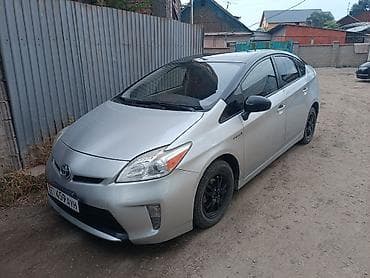 prius v: Toyota Prius: 2012 г., 1.8 л, Вариатор, Гибрид, Лифтбек — 1
