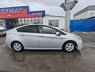 Продажа авто: Toyota Prius: 2011 г., 1.8 л, Автомат, Гибрид, Хэтчбэк — 4
