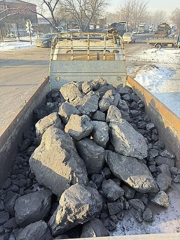 Каменный уголь фракции “орех/крупный”. Описание: - Натуральный