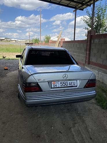 кватро бишкек: Mercedes-Benz W124: 1995 г., 2.2 л, Автомат, Газ, Седан — 4