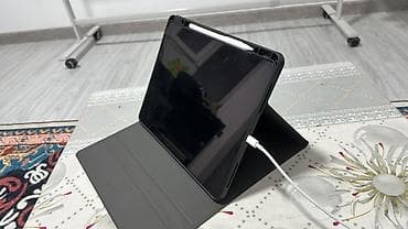 Техника и электроника: Планшет Apple iPad Pro 11" с чехлом‑подставкой и стилусом - Диагональ — 4