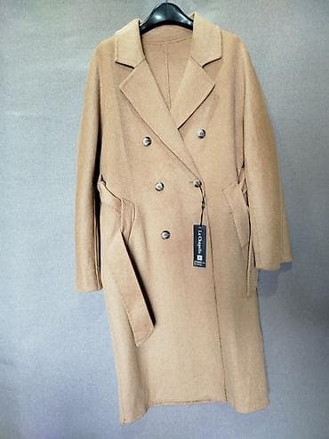 чапаны женские: Двубортное женское пальто La Chapelle из 100 шерсти. Производство — 1