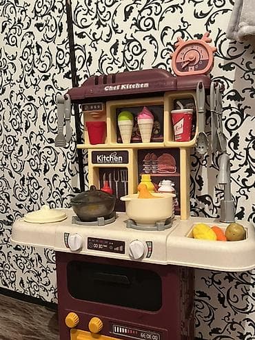 dinner table: Детская игровая кухня Chef Kitchen с посудой и продуктами — 6
