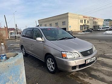 w220 3 2: Toyota Gaia: 2003 г., 2 л, Автомат, Бензин, Минивэн — 1