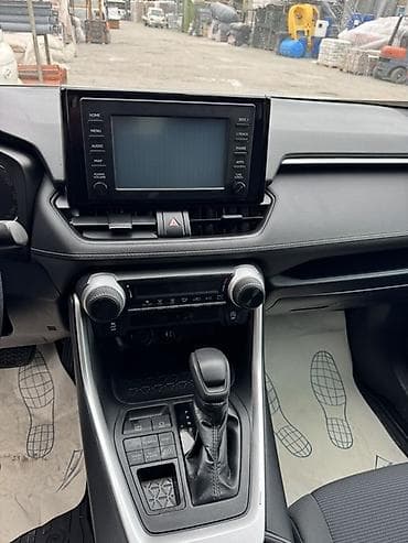 Продажа авто: Toyota RAV4: 2019 г., Автомат, Бензин, Кроссовер — 9