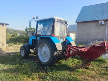 Тракторы ВТЗ: Трактор МТЗ-892 голубого цвета, синего цвета, год выпуска 2024 родной — 10