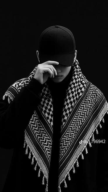 Аксессуары: Асаламу алейкум братья сестры мне нужен квартирадля жилье семейным — 1