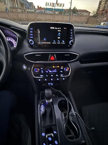 Hyundai Santa Fe: 2018 г., 2 л, Автомат, Дизель, Кроссовер — 2