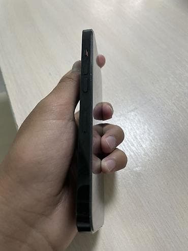 дисплей iphone 14 pro: IPhone 14 Pro, Б/у, 256 ГБ, Черный, Защитное стекло, Чехол, 81 % — 5