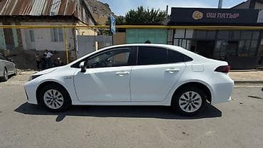 Унаа: Toyota Corolla: 2021 г., 1.8 л, Робот, Гибрид, Седан — 8